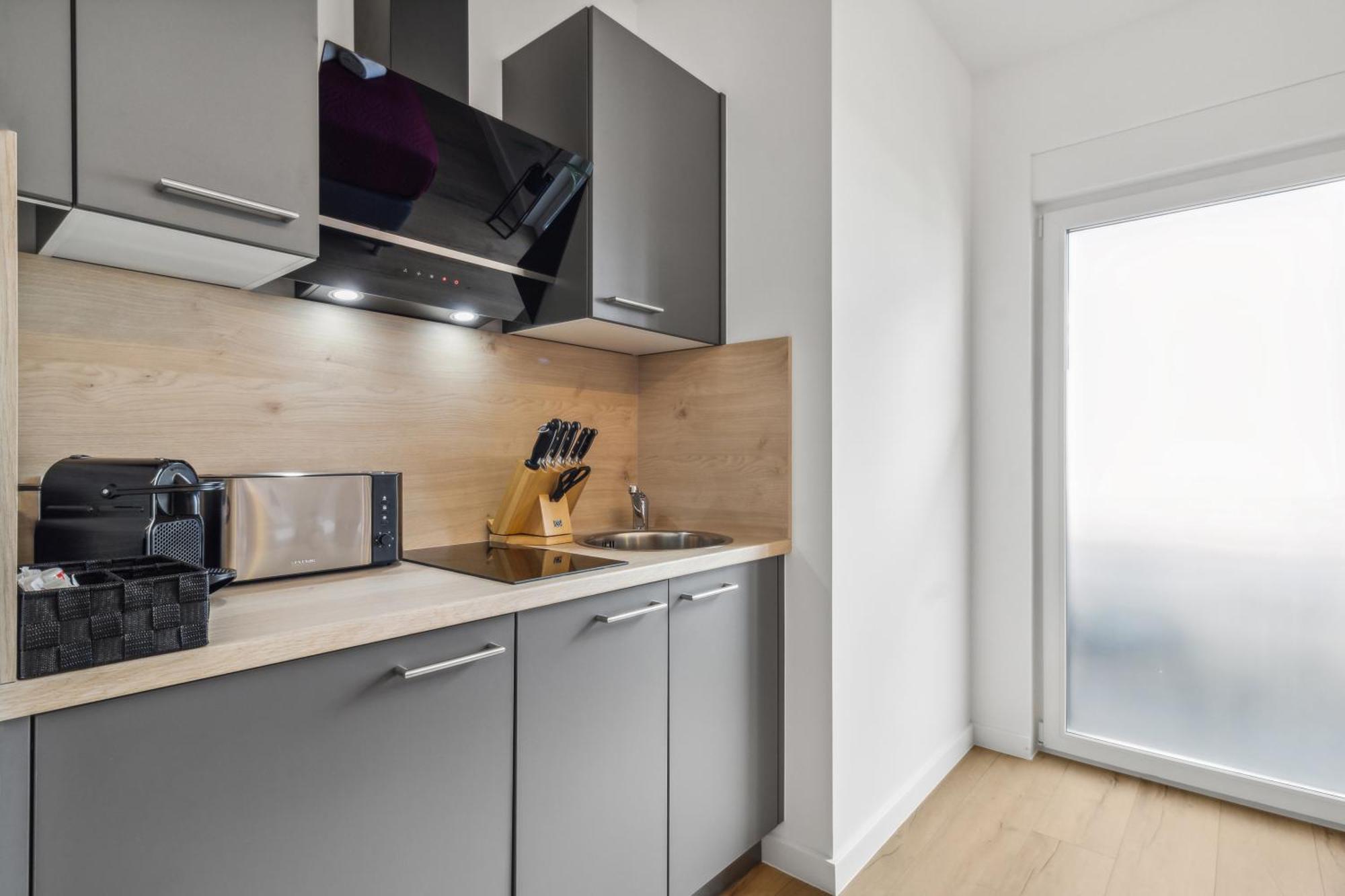 Suite4Me - Moderne Apartments I Kueche I Balkon I Waschmaschine Dietzenbach Exterior foto
